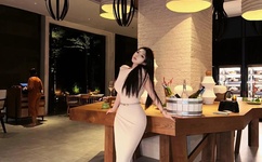 干露露不照雅全图